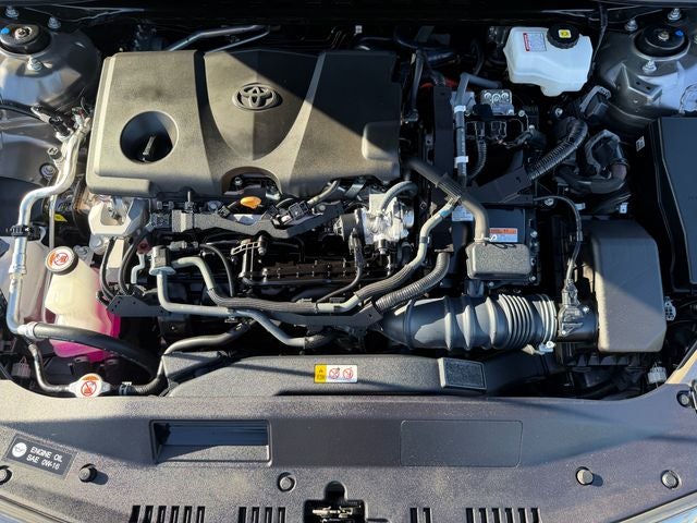 2024 Toyota Camry Hybrid SE