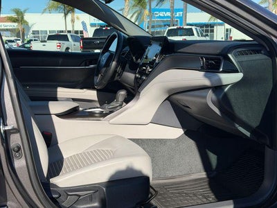2024 Toyota Camry Hybrid SE