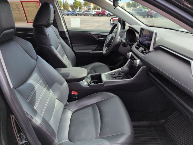 2025 Toyota RAV4 Hybrid XLE Premium