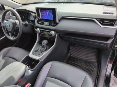 2025 Toyota RAV4 Hybrid XLE Premium