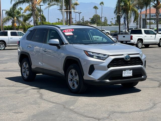 2022 Toyota RAV4 Hybrid XLE