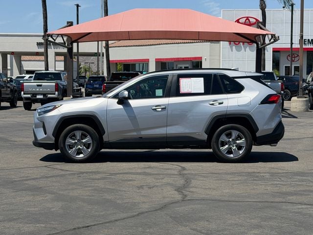 2022 Toyota RAV4 Hybrid XLE