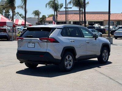 2022 Toyota RAV4 Hybrid XLE