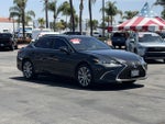 2021 Lexus ES 300h 300h