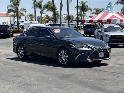 2021 Lexus ES 300h 300h