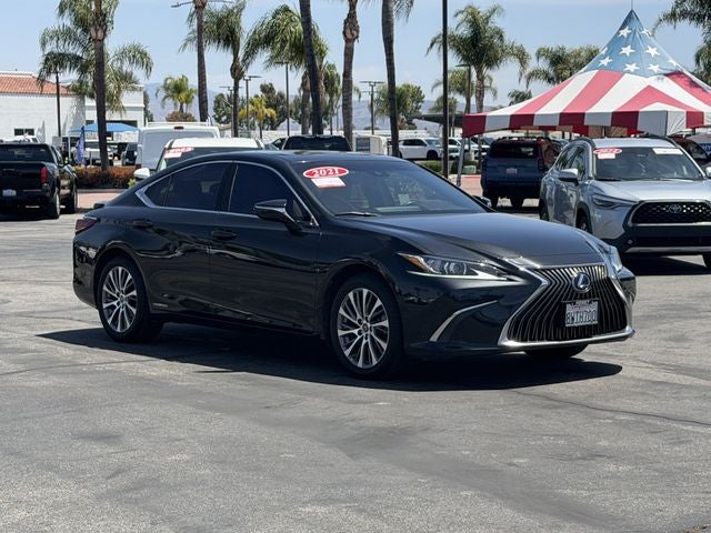 2021 Lexus ES 300h 300h