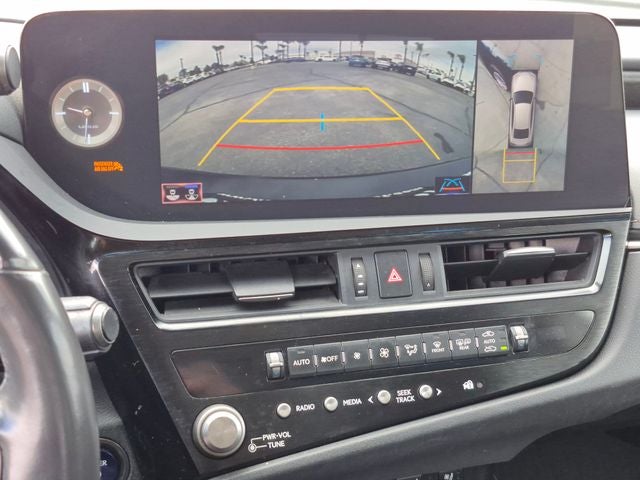 2022 Lexus ES 300h 300h Luxury