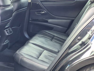 2022 Lexus ES 300h 300h Luxury