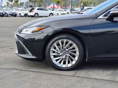 2022 Lexus ES 300h 300h Luxury
