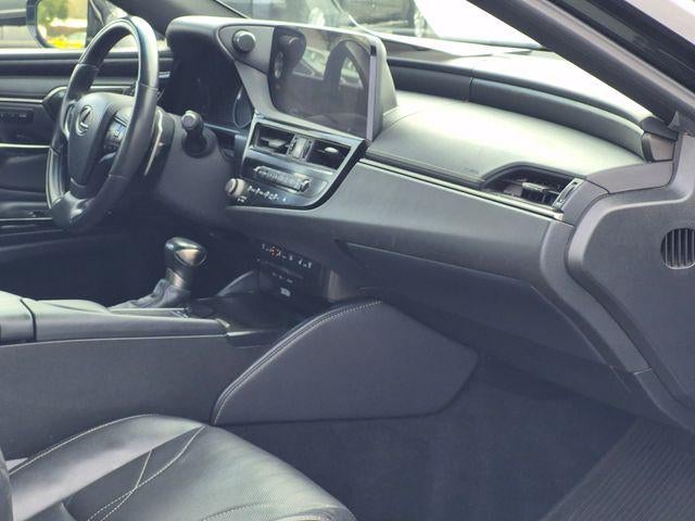 2022 Lexus ES 300h 300h Luxury