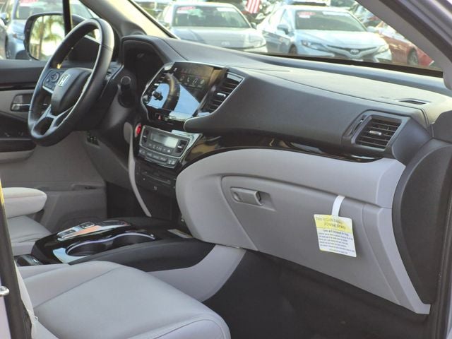 2020 Honda Pilot Touring 8 Passenger