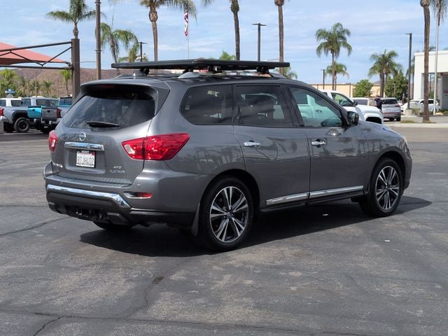 2020 Nissan Pathfinder Platinum