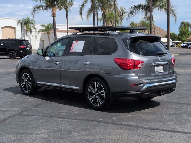 2020 Nissan Pathfinder Platinum