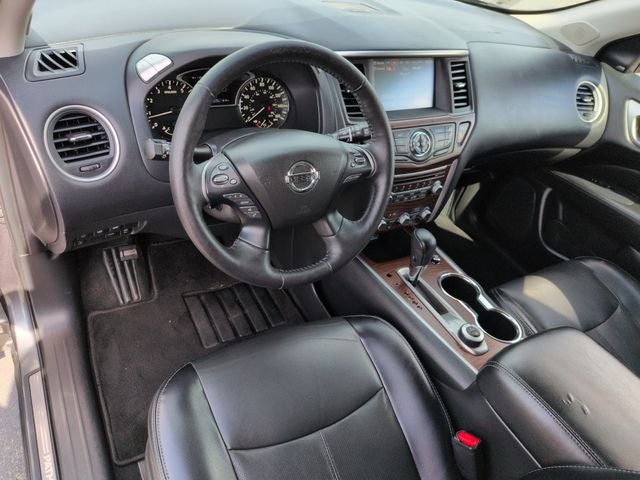 2020 Nissan Pathfinder Platinum