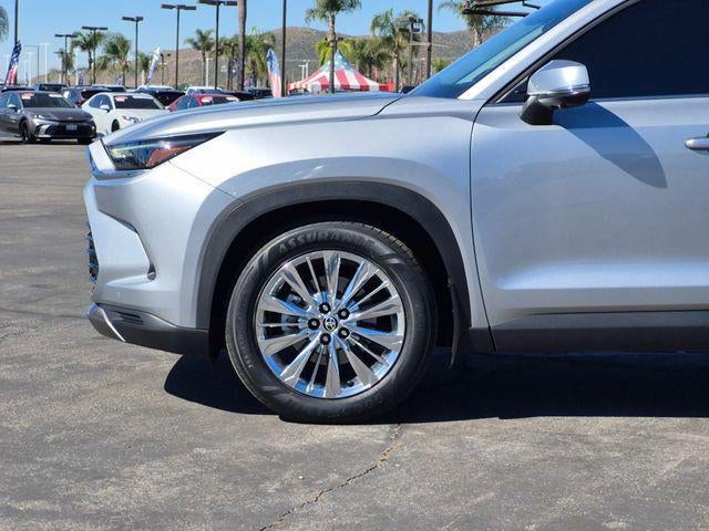 2024 Toyota GRAND HIGHLANDER Platinum