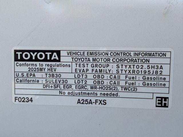 2025 Toyota Sienna LE 8 Passenger