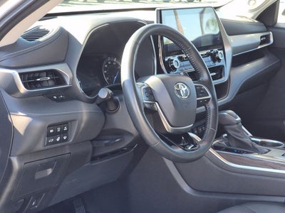 2021 Toyota HIGHLANDER HYBRD Platinum