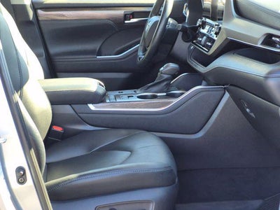 2021 Toyota HIGHLANDER HYBRD Platinum