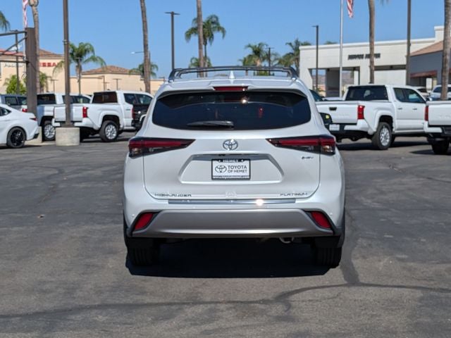 2026 Toyota Highlander Hybrid Hybrid Platinum