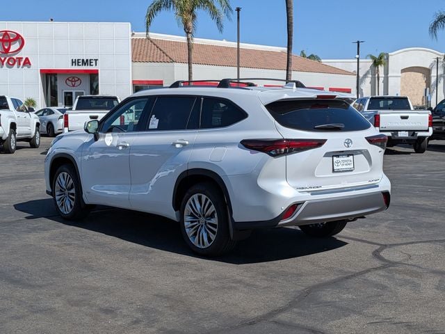 2026 Toyota Highlander Hybrid Hybrid Platinum