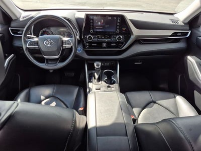 2022 Toyota HIGHLANDER HYBRD XLE
