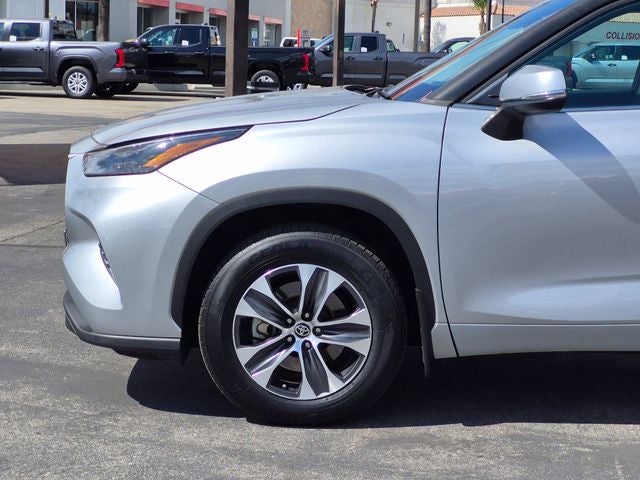 2022 Toyota HIGHLANDER HYBRD XLE