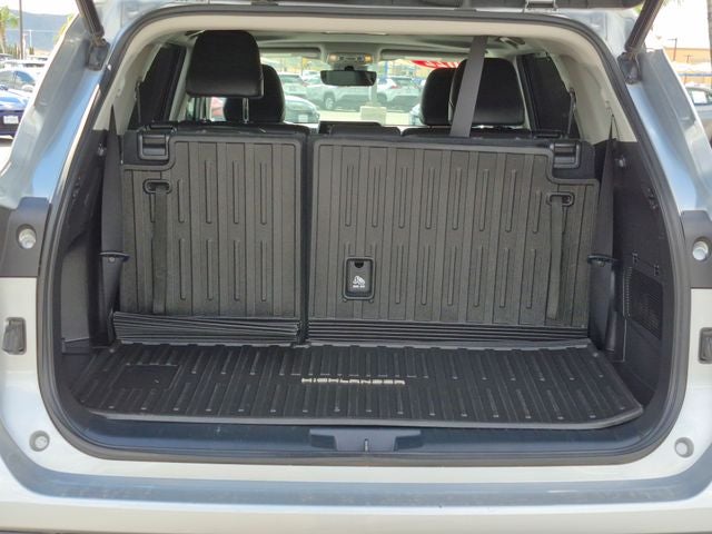 2022 Toyota HIGHLANDER HYBRD XLE