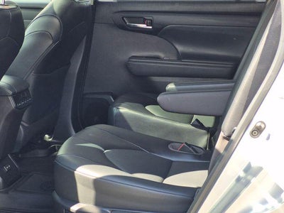 2022 Toyota HIGHLANDER HYBRD XLE