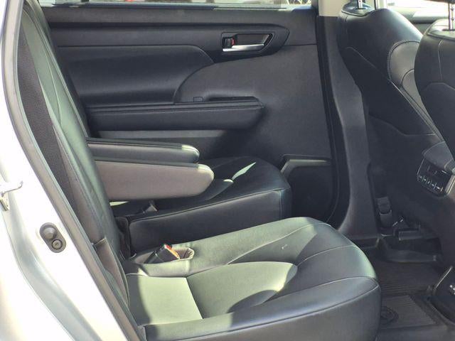 2022 Toyota HIGHLANDER HYBRD XLE