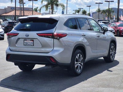 2022 Toyota HIGHLANDER HYBRD XLE