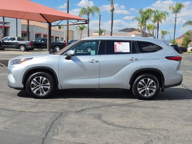 2022 Toyota HIGHLANDER HYBRD XLE