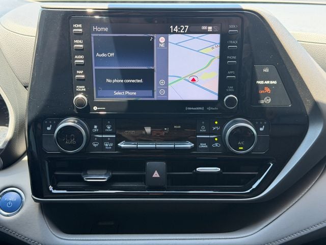 2022 Toyota Highlander Hybrid XLE