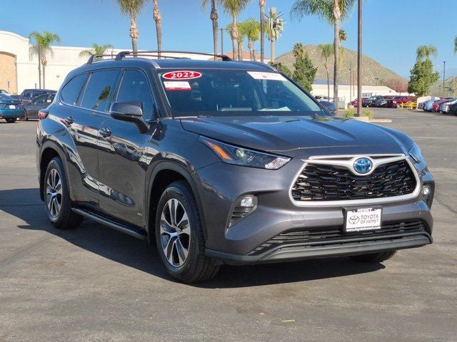 2022 Toyota HIGHLANDER HYBRD XLE