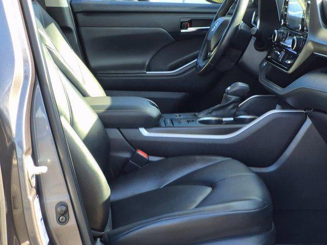 2022 Toyota HIGHLANDER HYBRD XLE