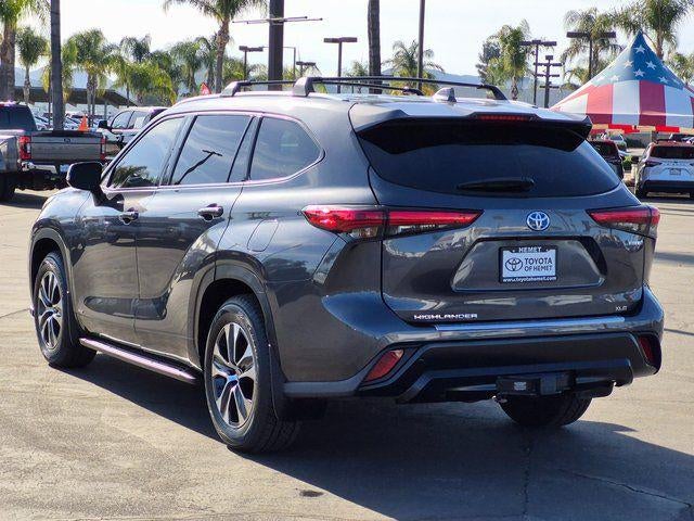 2022 Toyota HIGHLANDER HYBRD XLE