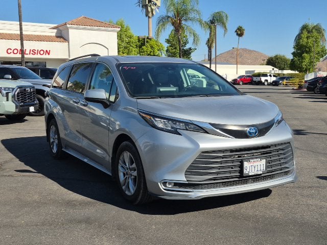 2023 Toyota Sienna XLE 7 Passenger