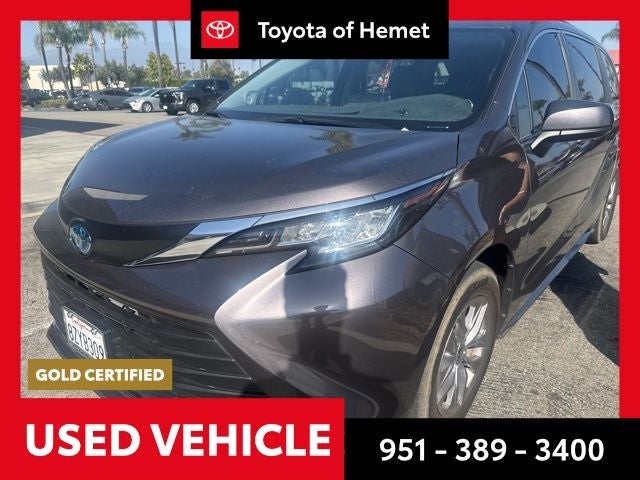 2022 Toyota Sienna XLE 7 Passenger