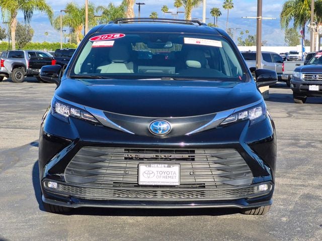 2025 Toyota SIENNA XLE XLE 7 Passenger