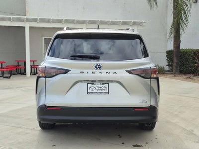 2023 Toyota Sienna XLE 7 Passenger