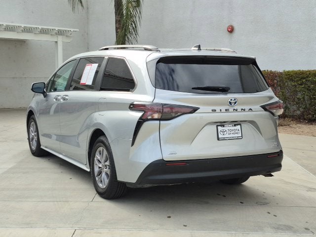 2023 Toyota Sienna XLE 7 Passenger