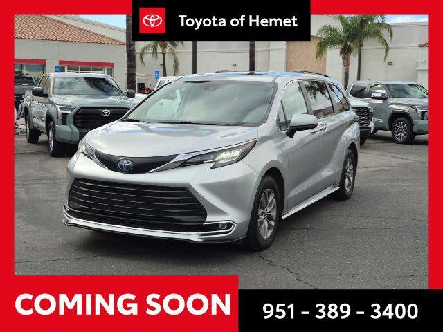 2023 Toyota Sienna XLE 7 Passenger