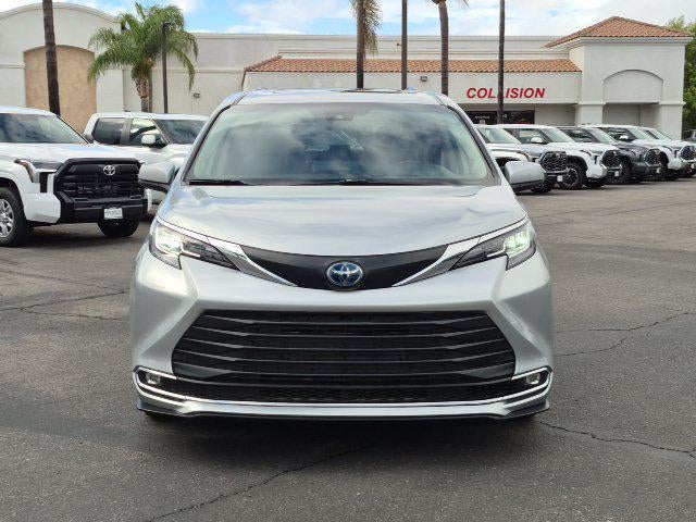 2023 Toyota Sienna XLE 7 Passenger