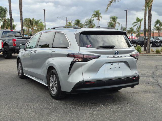 2023 Toyota Sienna XLE 7 Passenger