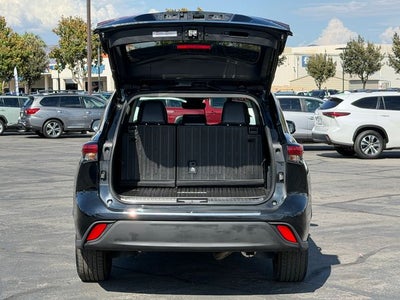 2023 Toyota Highlander Hybrid XLE