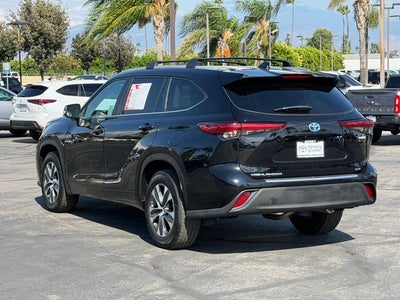 2023 Toyota Highlander Hybrid XLE