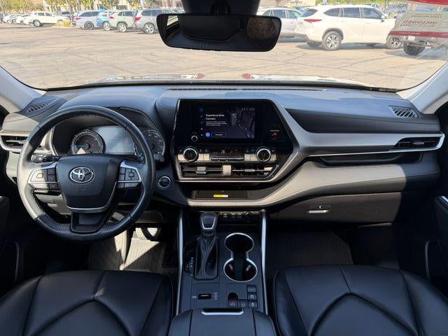 2023 Toyota Highlander Hybrid XLE
