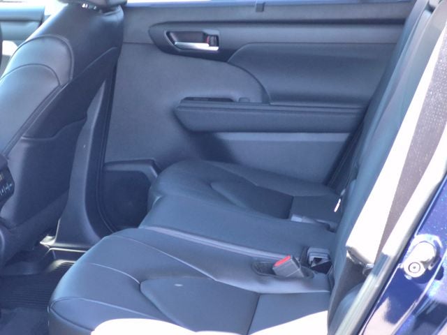 2026 Toyota Highlander Hybrid Hybrid XLE