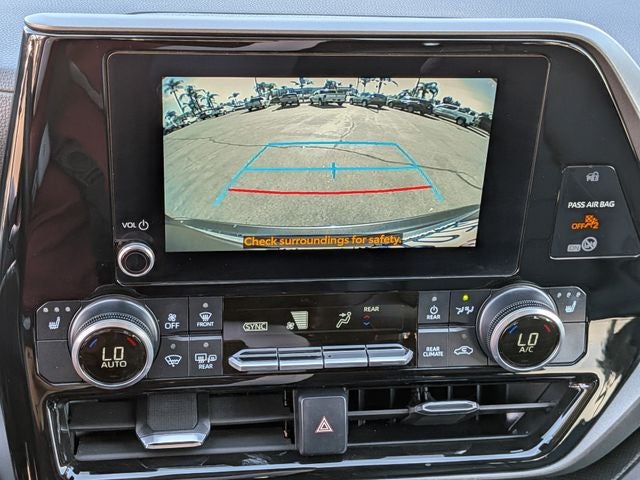 2024 Toyota Highlander Hybrid XLE
