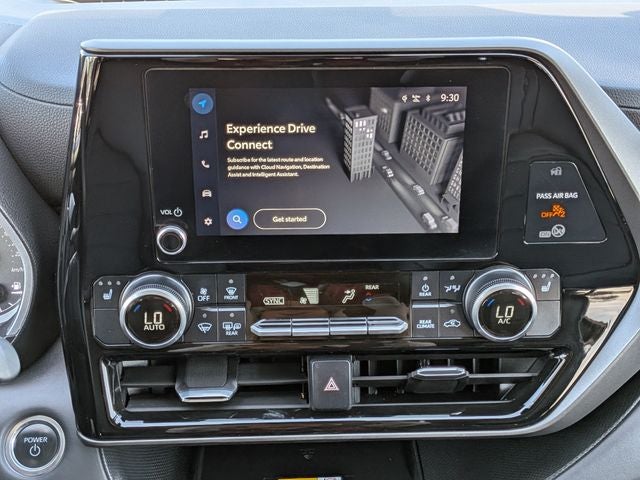 2024 Toyota Highlander Hybrid XLE