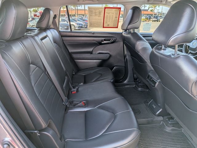 2024 Toyota Highlander Hybrid XLE